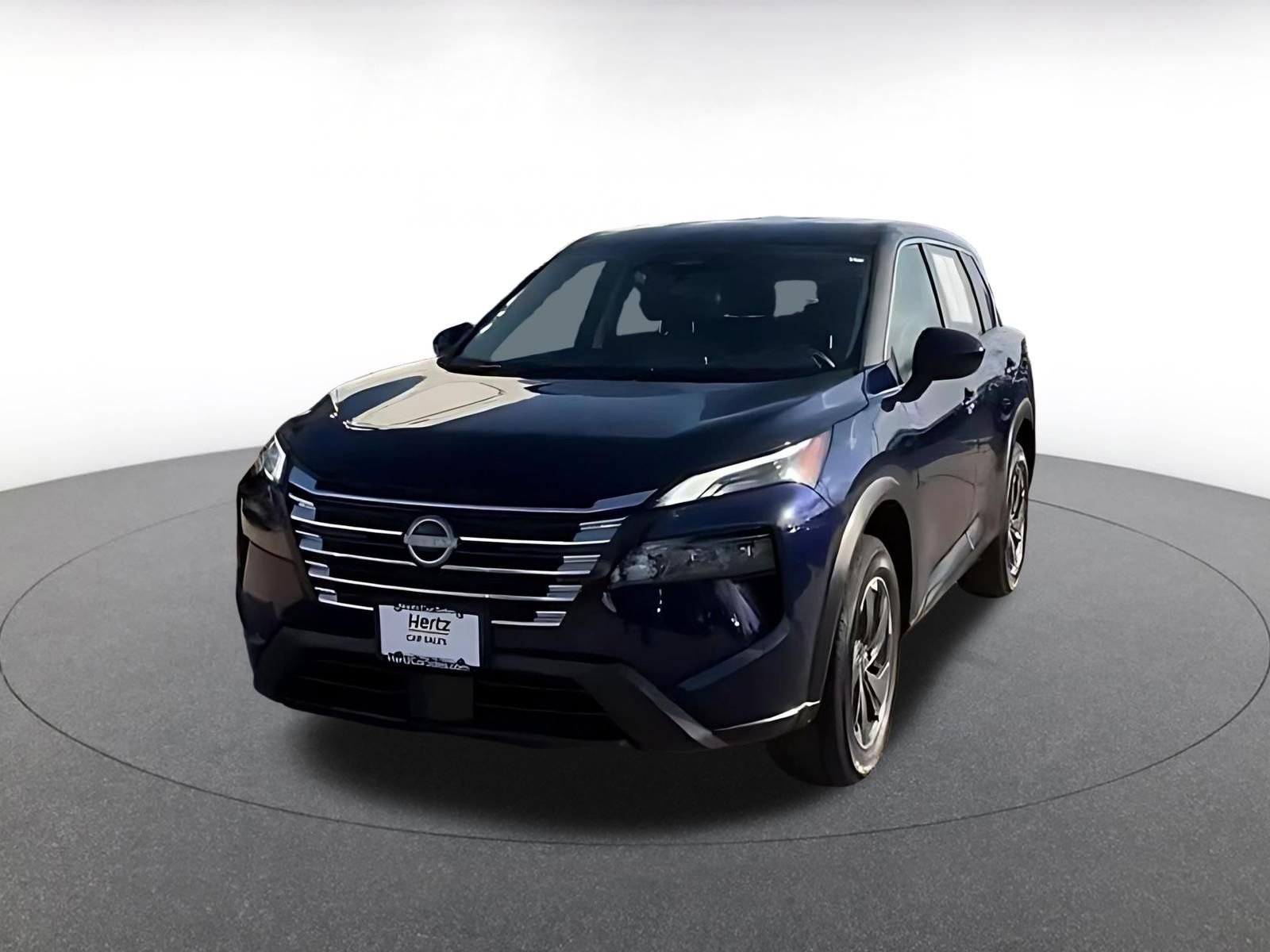Used 2025 Nissan Rogue SV FWD image 4