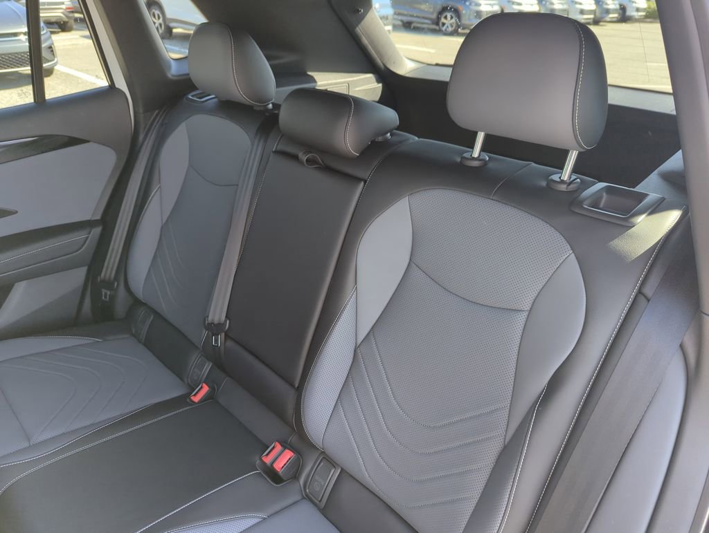 New 2026 Volkswagen Tiguan SE R-Line image 26