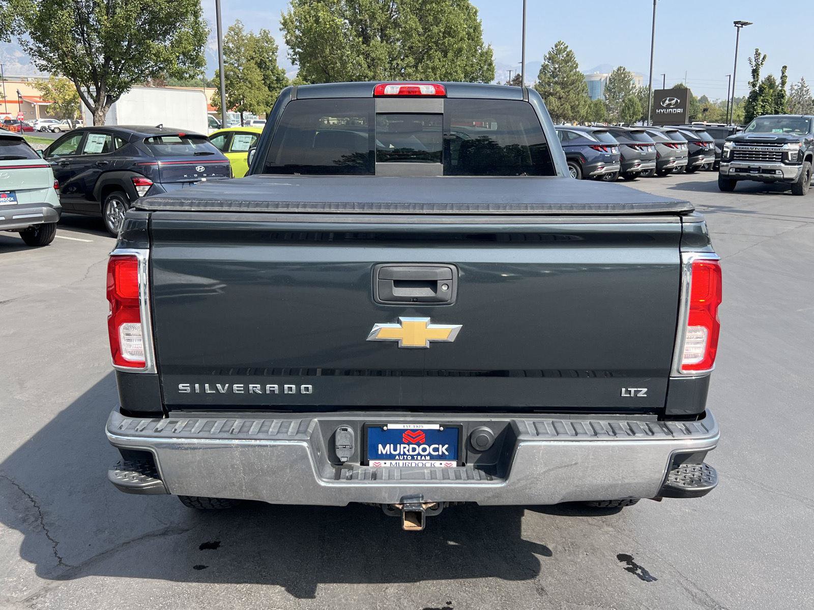 Used 2017 Chevrolet Silverado 1500 LTZ AWD/4WD image 9