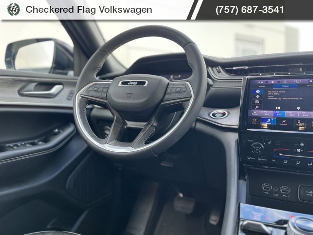 Used 2024 Jeep Grand Cherokee L Limited w/ Trailer Tow Package image 29