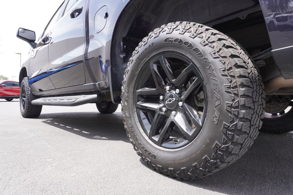 Certified 2023 Chevrolet Silverado 1500 LT Trail Boss AWD/4WD image 6
