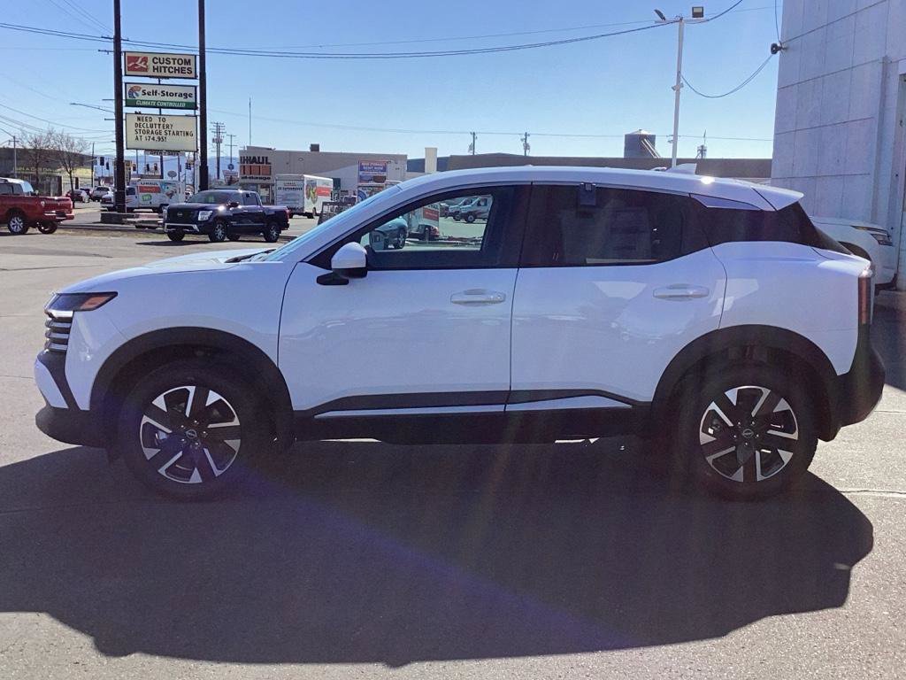 New 2025 Nissan Kicks SV w/ Charging Package image 6