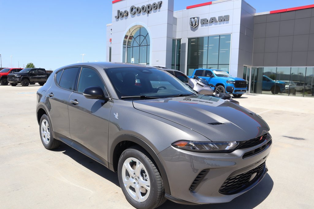 New 2025 Dodge Hornet GT image 1