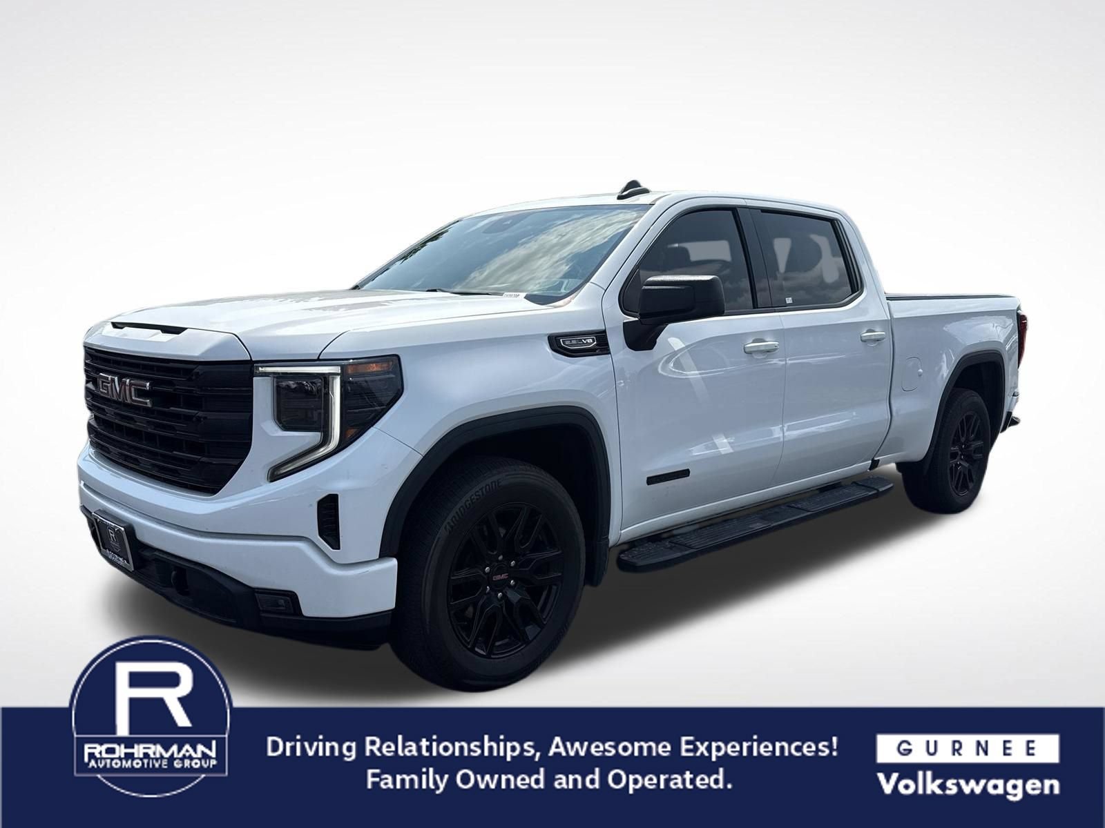Used 2023 GMC Sierra 1500 Elevation AWD/4WD image 1