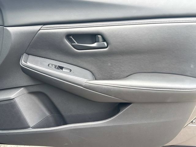 Used 2025 Nissan Sentra S image 18