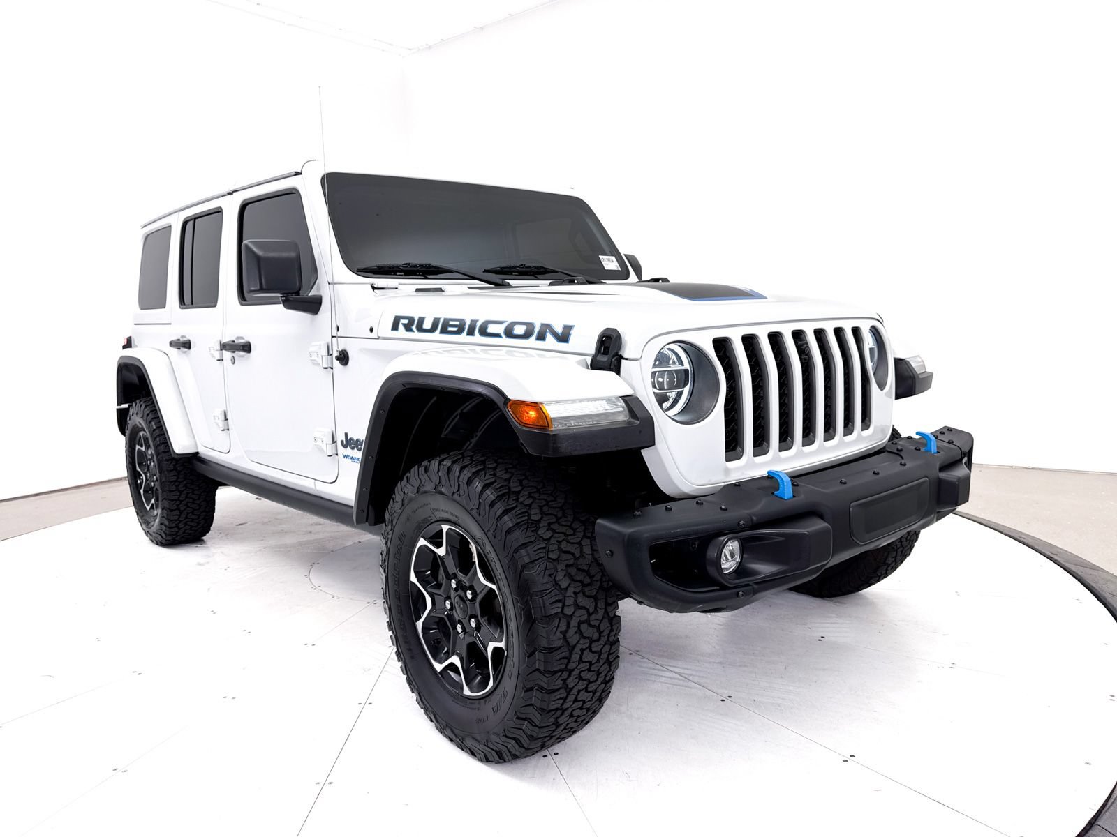 Used 2022 Jeep Wrangler Unlimited Rubicon 4xe w/ Steel Bumper Group AWD/4WD image 14