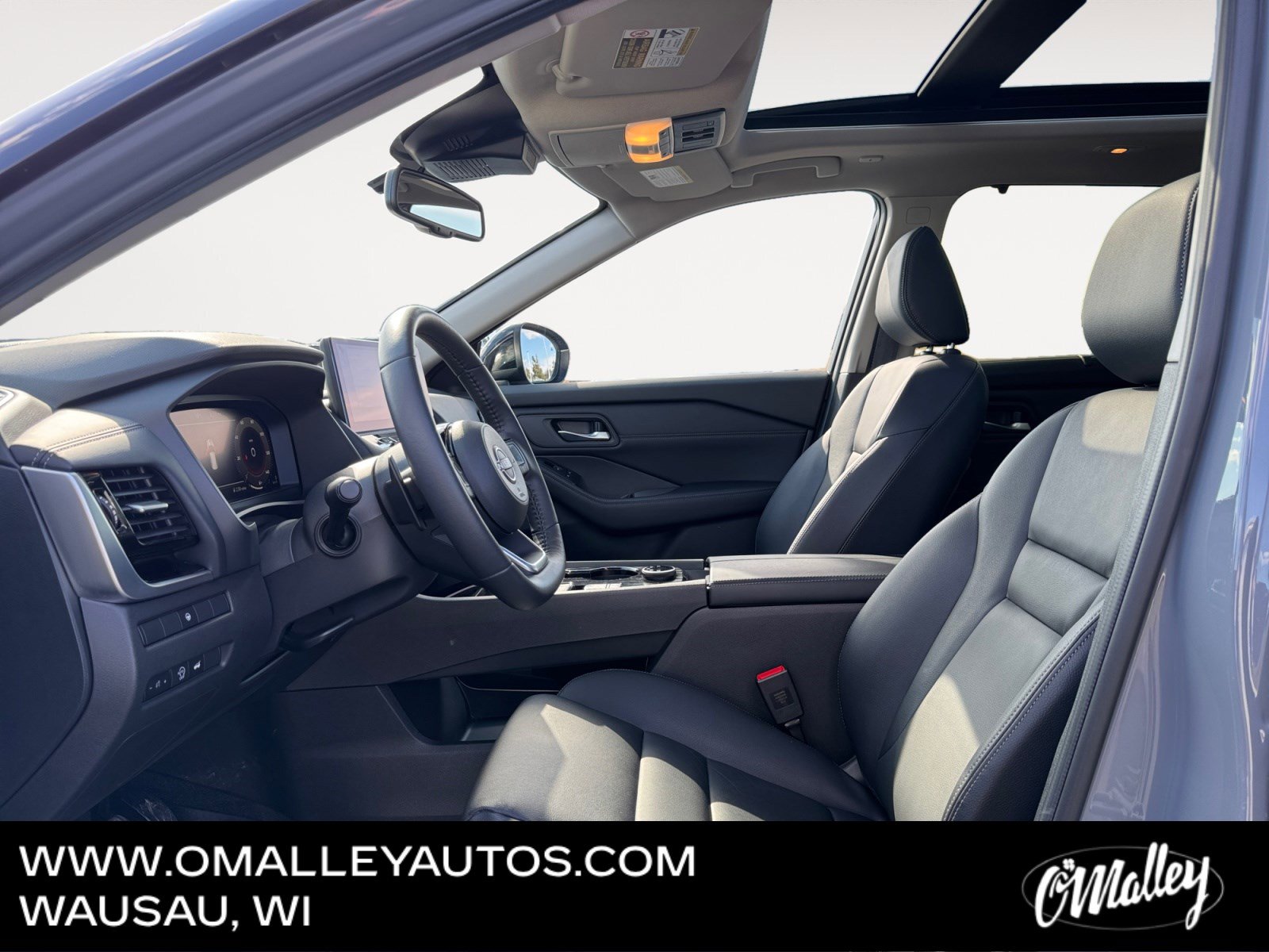 Used 2024 Nissan Rogue SL w/ SL Premium Package image 10