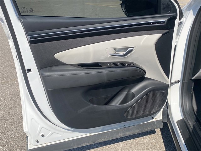 Used 2024 Hyundai Tucson Limited image 18