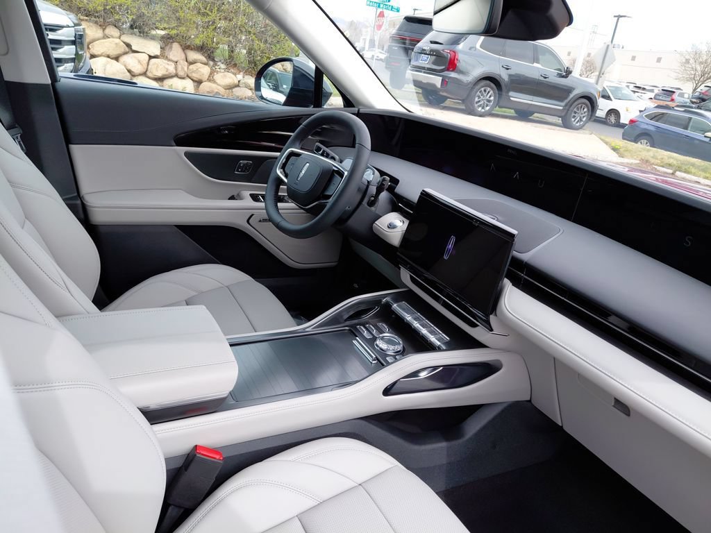 New 2026 Lincoln Nautilus Premier w/ Equipment Group 102A AWD/4WD image 34