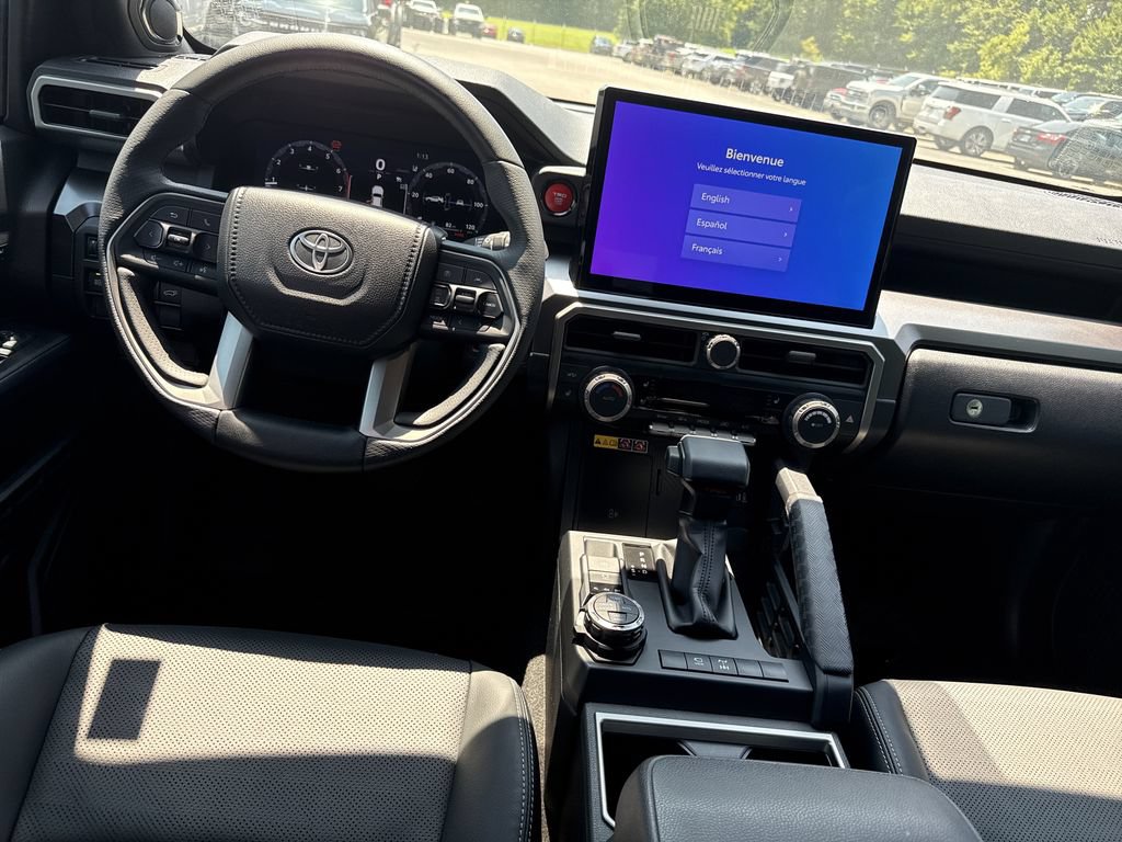Used 2025 Toyota 4Runner TRD Off-Road Premium AWD/4WD image 22