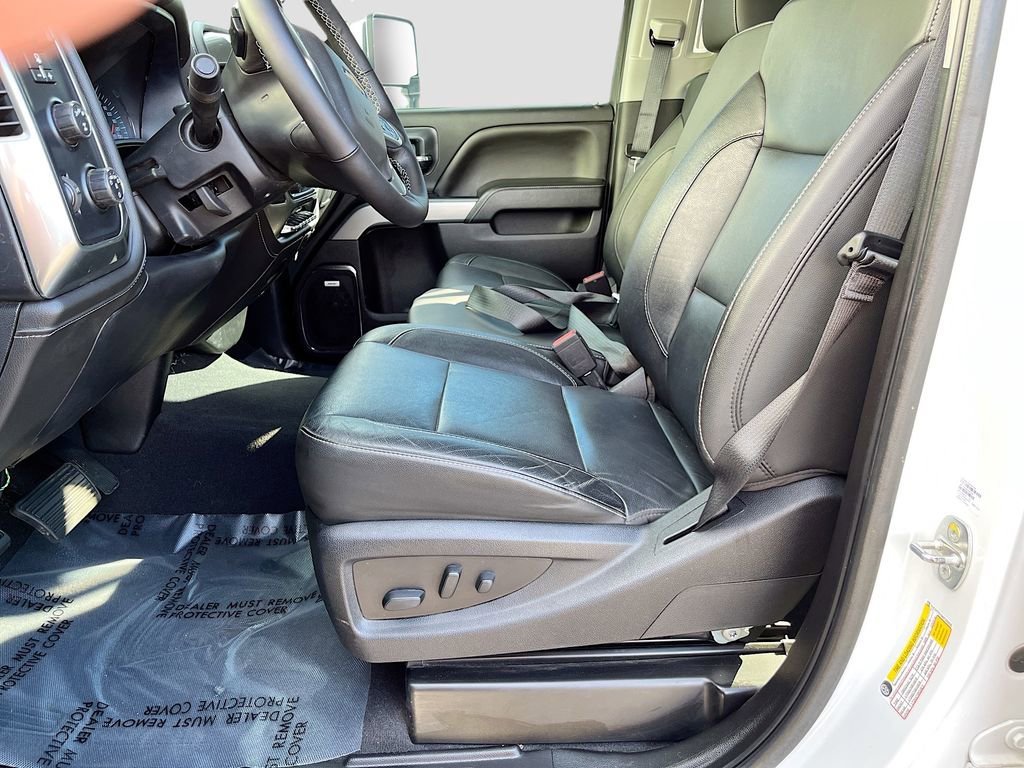Used 2019 Chevrolet Silverado 2500 LTZ w/ Duramax Plus Package image 22