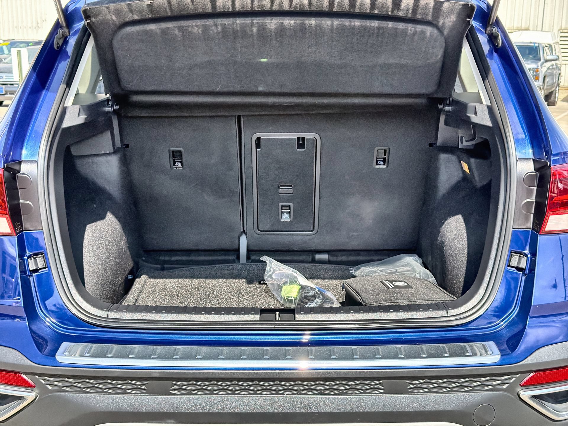 Used 2019 Volkswagen Atlas SEL Premium AWD/4WD image 23
