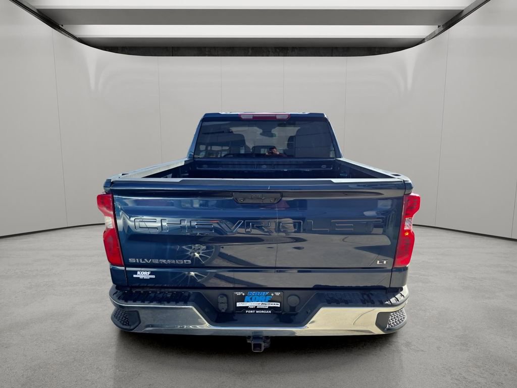 Used 2022 Chevrolet Silverado 1500 LT AWD/4WD image 4