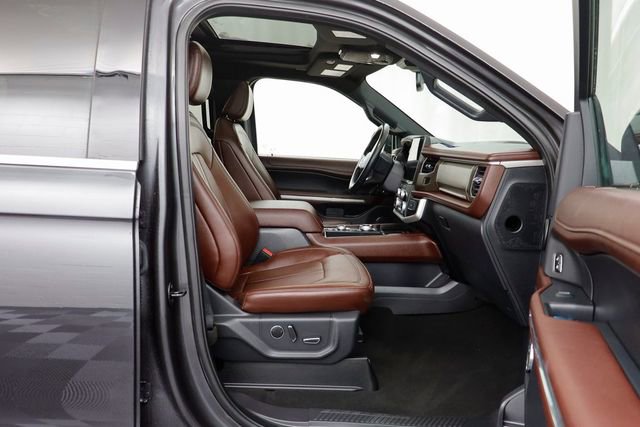 Used 2024 Ford Expedition Max Limited image 21
