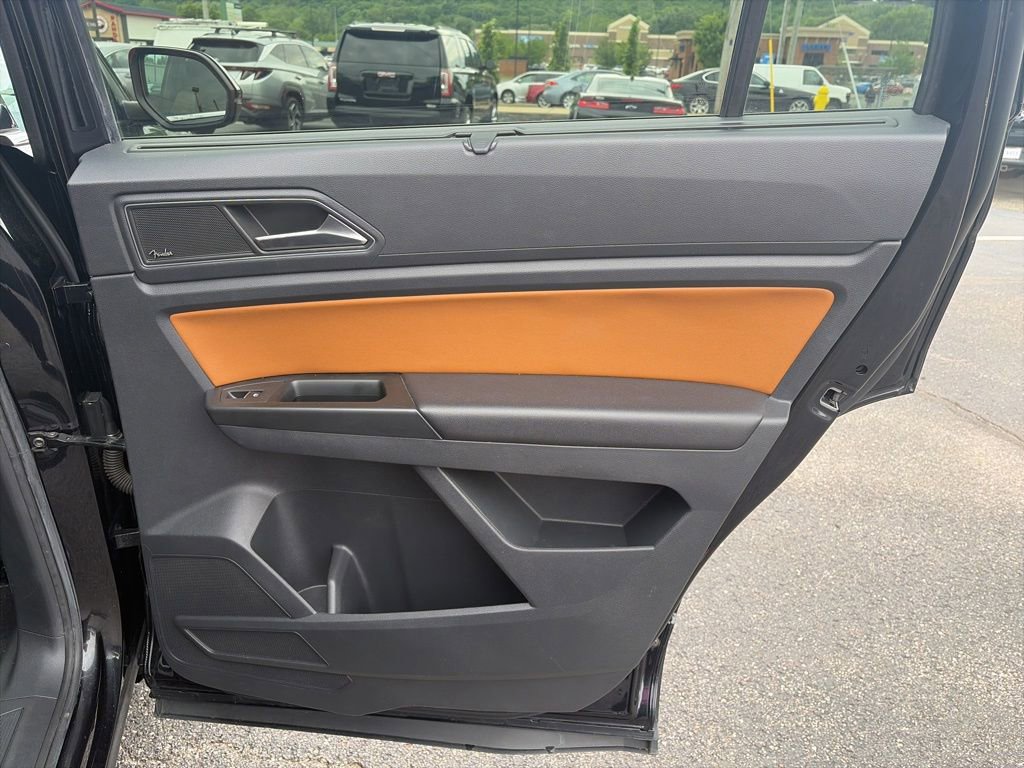 Used 2018 Volkswagen Atlas SEL Premium AWD/4WD image 27