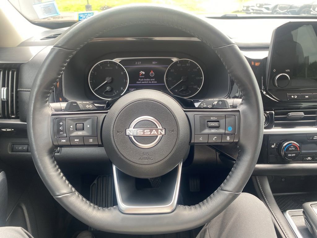 Used 2023 Nissan Pathfinder SL image 6