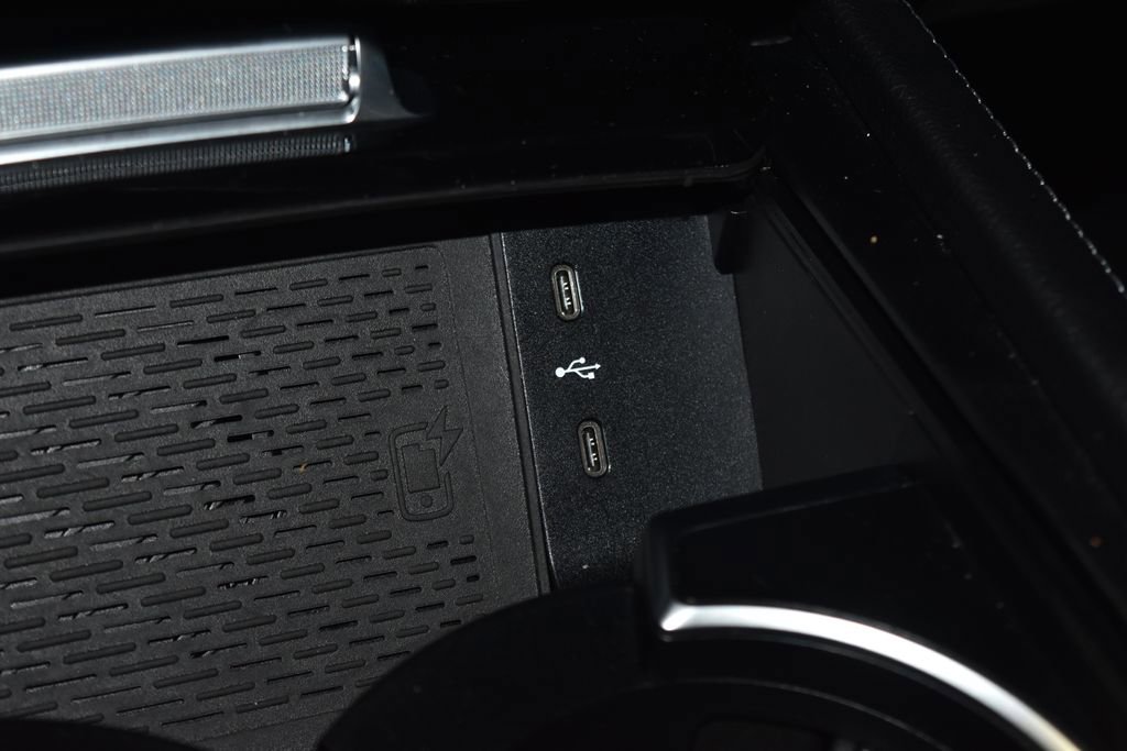 Used 2024 Mercedes-Benz GLE 450e 4MATIC image 17