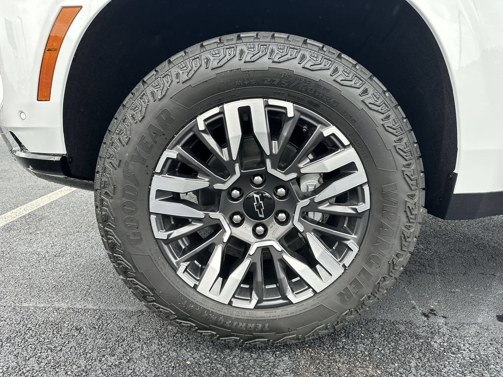 New 2026 Chevrolet Tahoe Z71 w/ Z71 Off-Road Package AWD/4WD image 16
