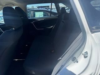 Used 2025 Toyota RAV4 LE image 9