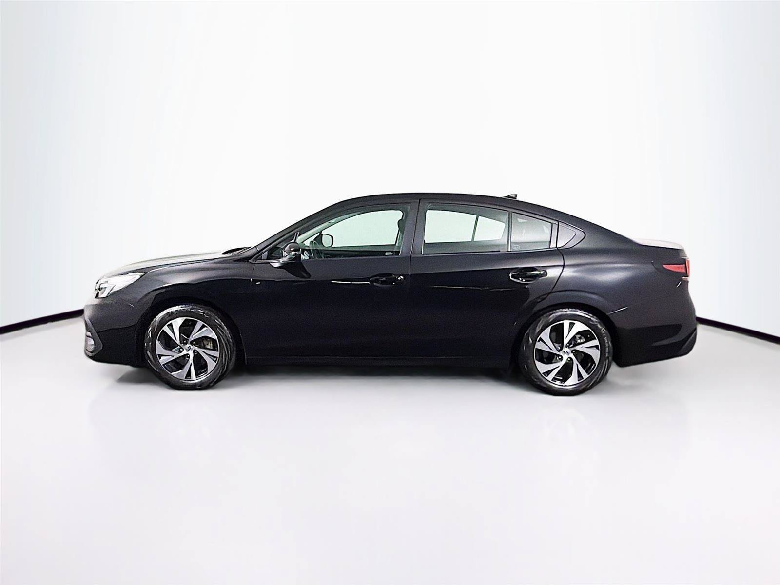Used 2024 Subaru Legacy Premium AWD/4WD image 8