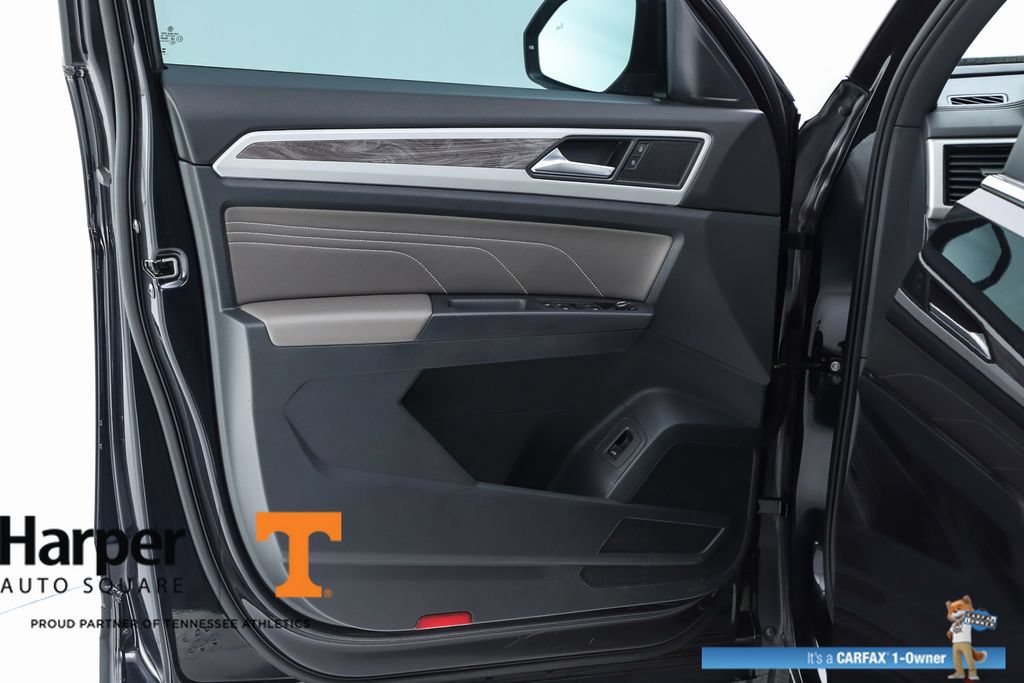 Used 2023 Volkswagen Atlas Cross Sport SE w/ Panoramic Sunroof Package AWD/4WD image 18