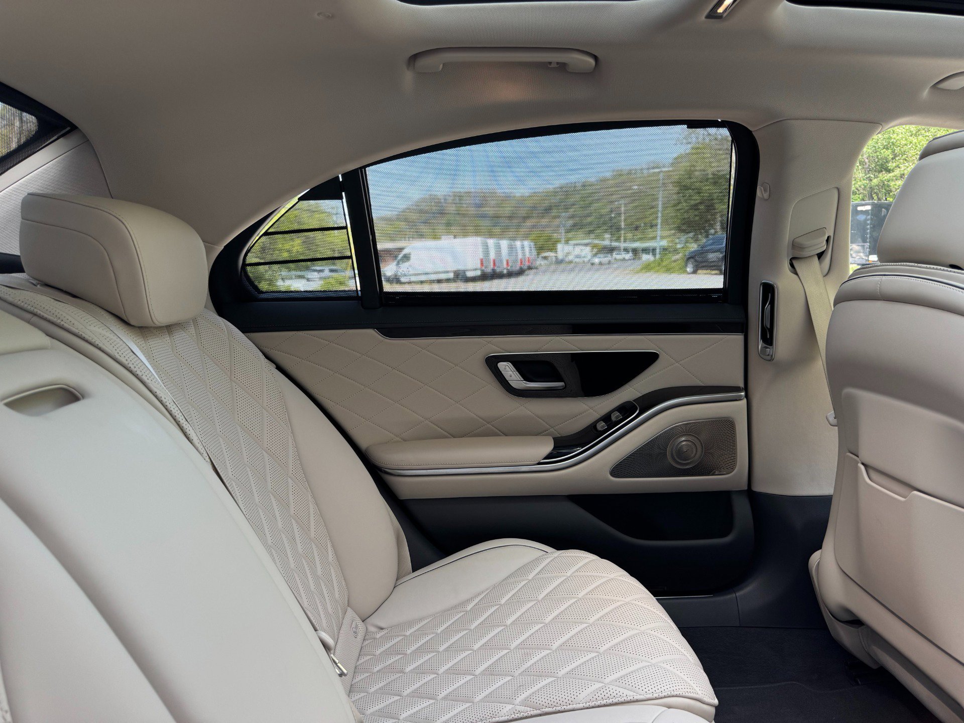 Used 2022 Mercedes-Benz S 580 4MATIC Sedan image 33