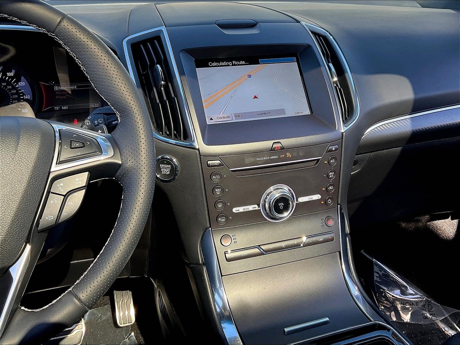 Used 2019 Ford Edge ST w/ Convenience Package AWD/4WD image 9