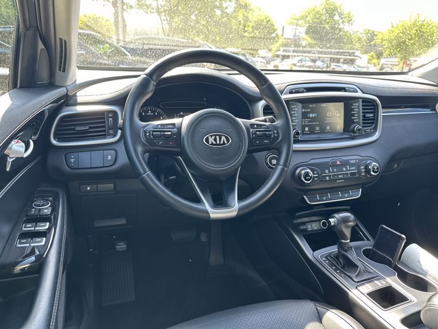 Used 2017 Kia Sorento FWD w/ LX Convenience Package image 27