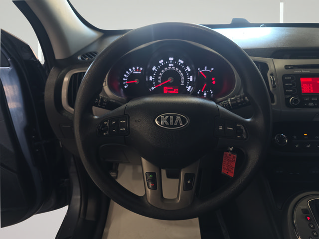 Used 2015 Kia Sportage LX FWD image 14