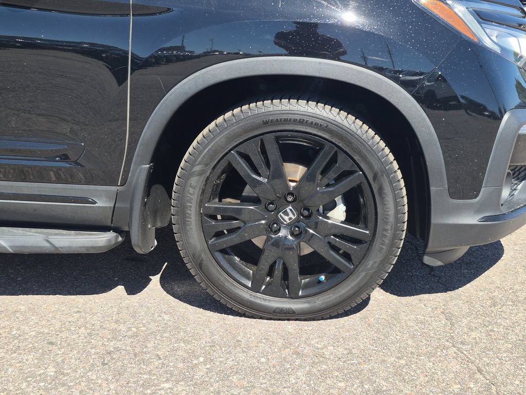 Used 2022 Honda Pilot Black Edition image 17