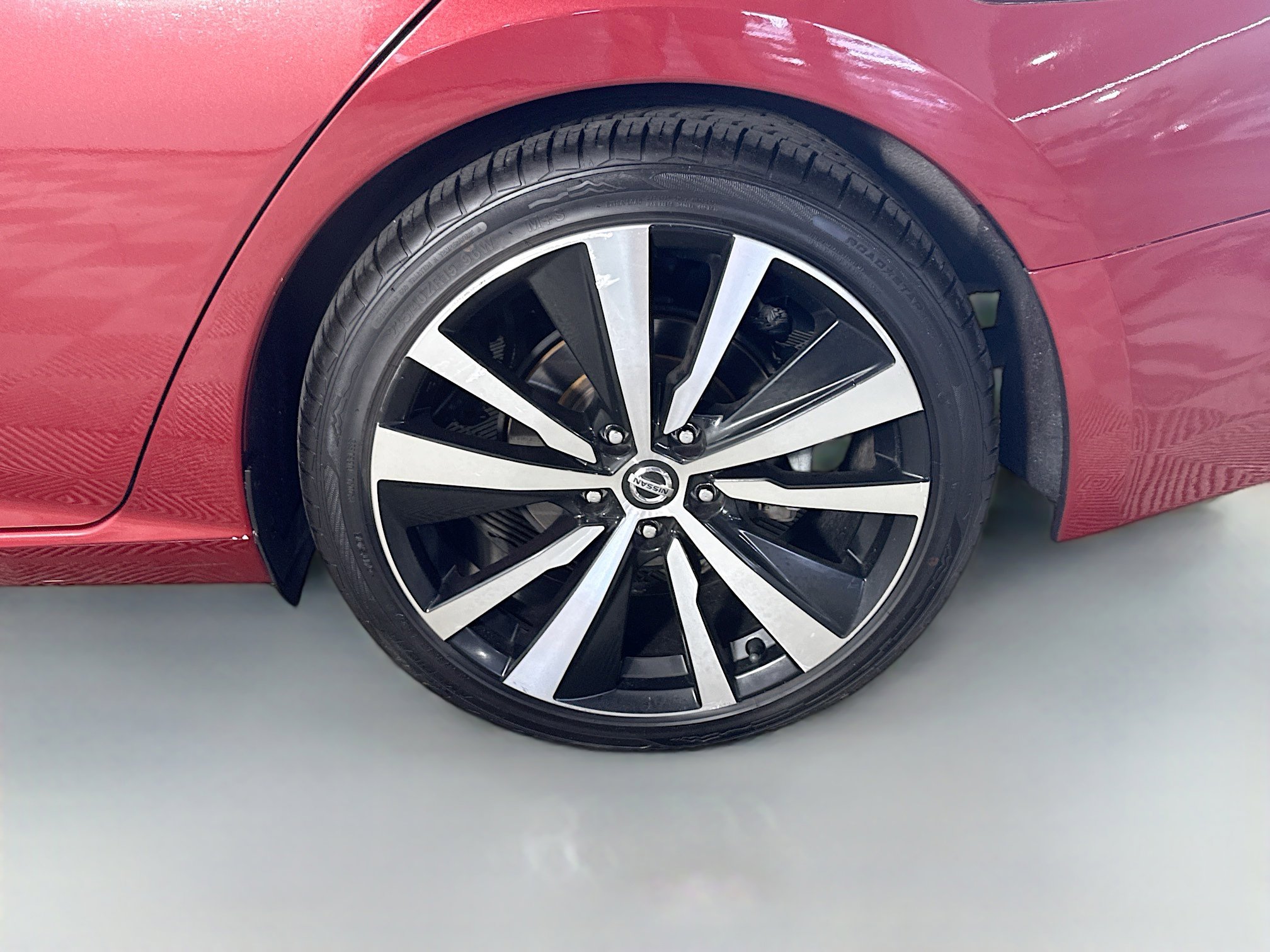 Used 2019 Nissan Altima 2.5 Platinum FWD image 36