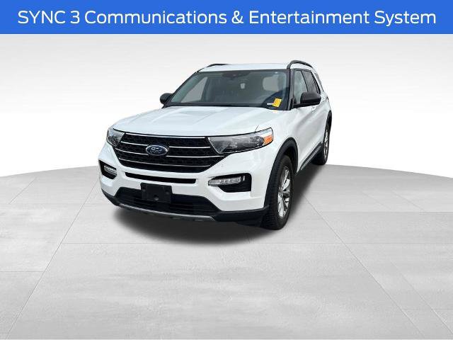Certified 2022 Ford Explorer XLT w/ Equipment Group 202A AWD/4WD image 5