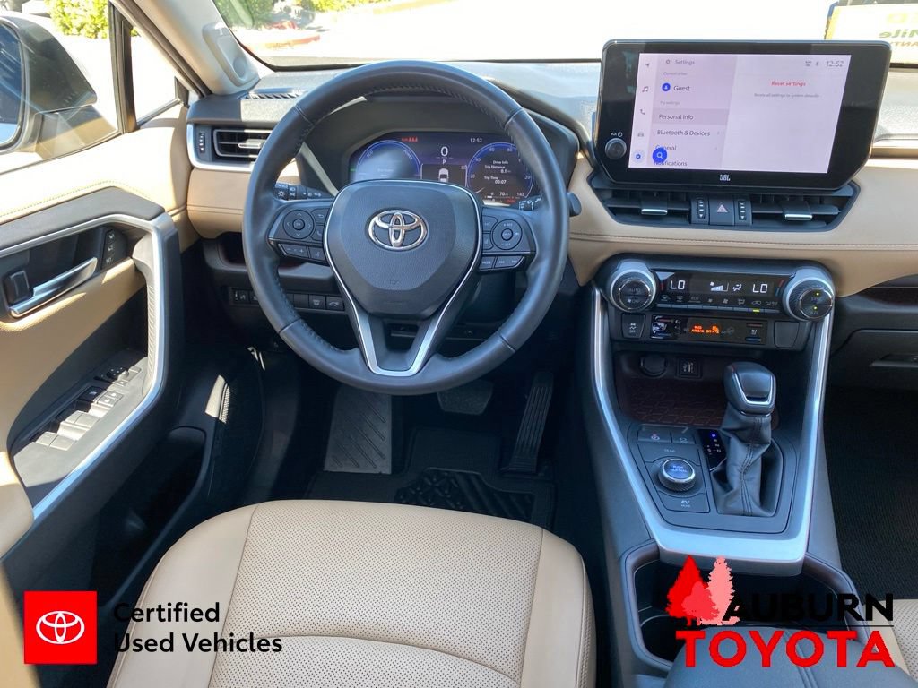 Used 2024 Toyota RAV4 Limited AWD/4WD image 30