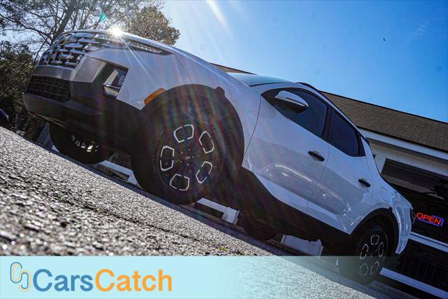 Used 2022 Hyundai Santa Cruz SEL w/ Activity Package FWD image 4