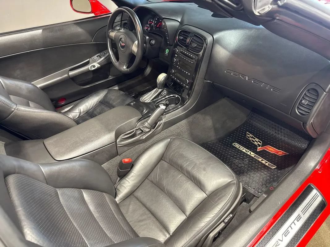 Used 2008 Chevrolet Corvette Coupe w/ Preferred Equipment Group RWD image 79