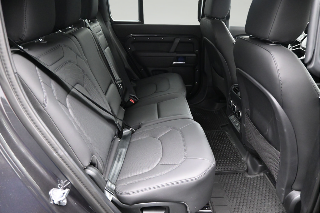 New 2026 Land Rover Defender 130 Outbound AWD/4WD image 7