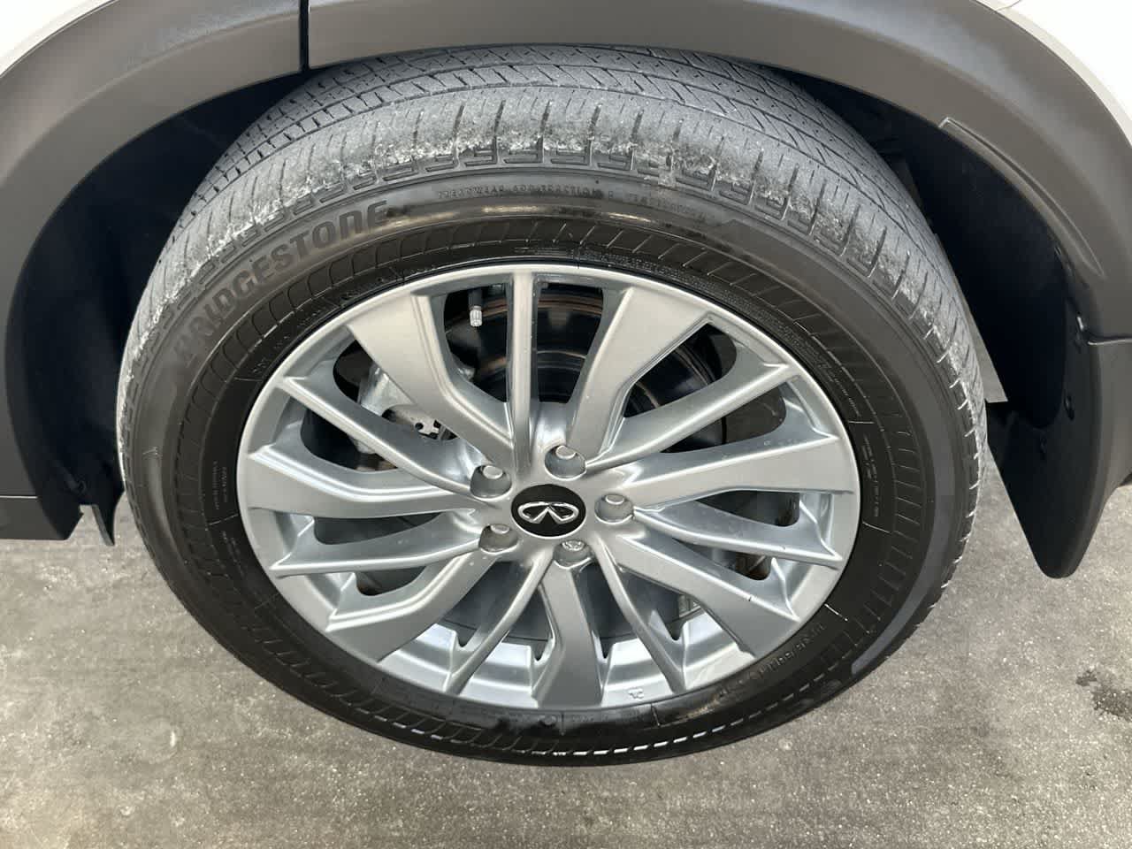 Used 2023 INFINITI QX50 Luxe FWD image 11