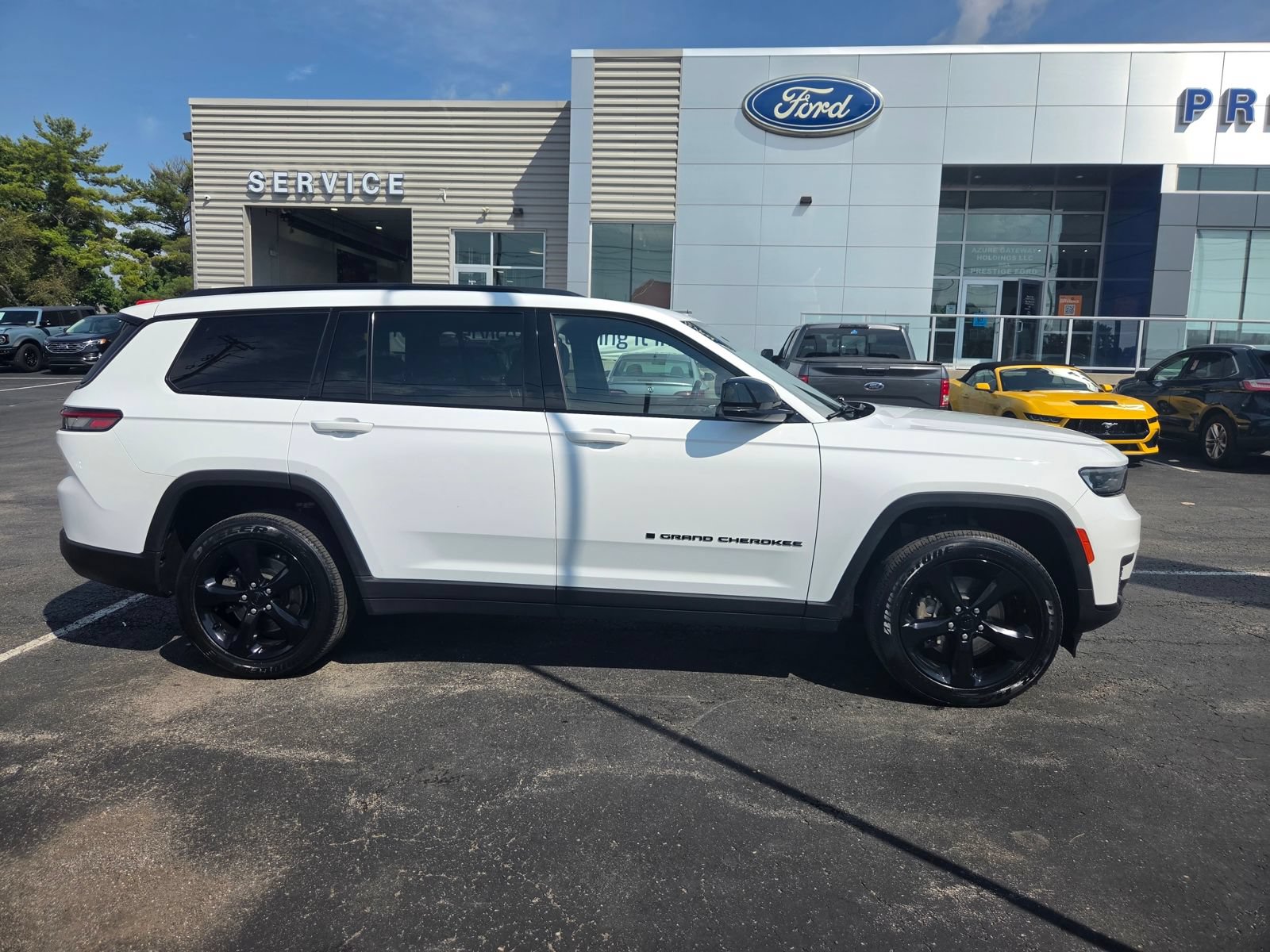 Used 2021 Jeep Grand Cherokee L Laredo AWD/4WD image 10
