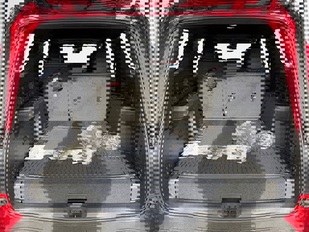 Certified 2025 Toyota 4Runner TRD Off-Road Premium image 26