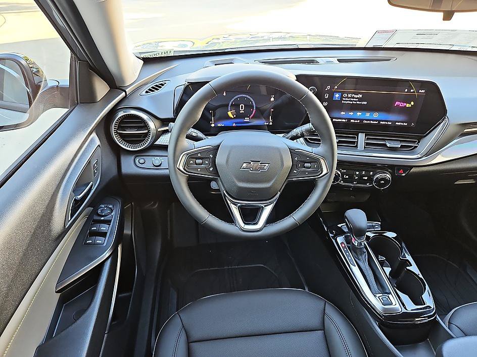 New 2026 Chevrolet Trax ACTIV FWD image 12