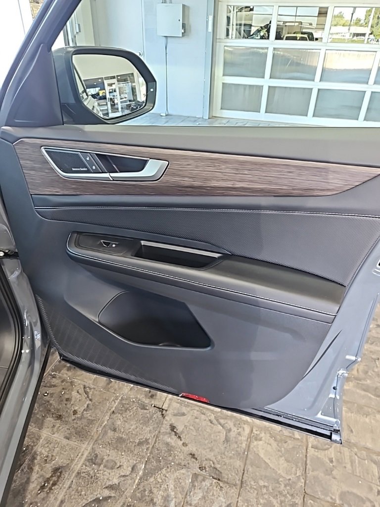 New 2026 Volkswagen Atlas SEL Premium R-Line image 11