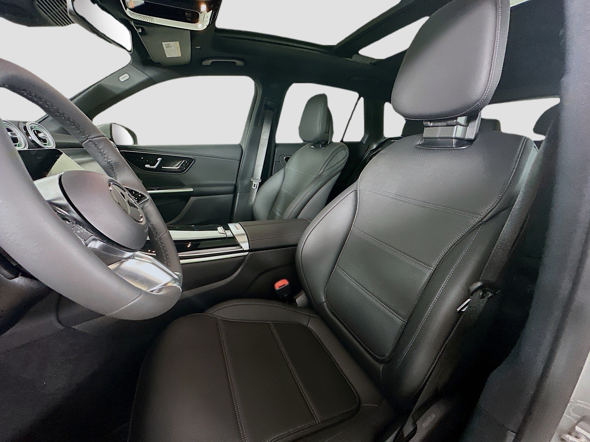 Certified 2026 Mercedes-Benz GLC 300 4MATIC image 27