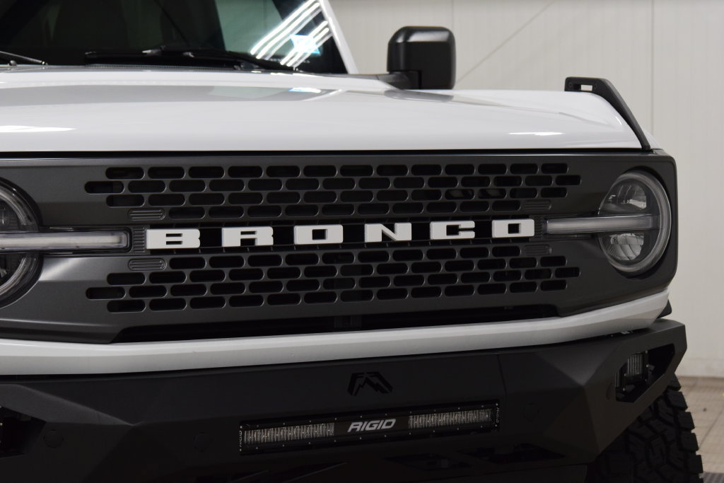 Used 2024 Ford Bronco Badlands AWD/4WD image 9