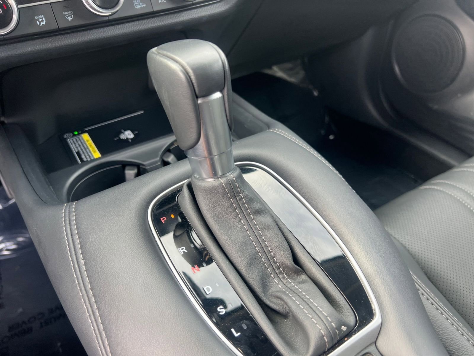 Used 2025 Honda HR-V EX-L image 42