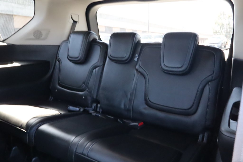 Used 2025 INFINITI QX80 Pure RWD image 36