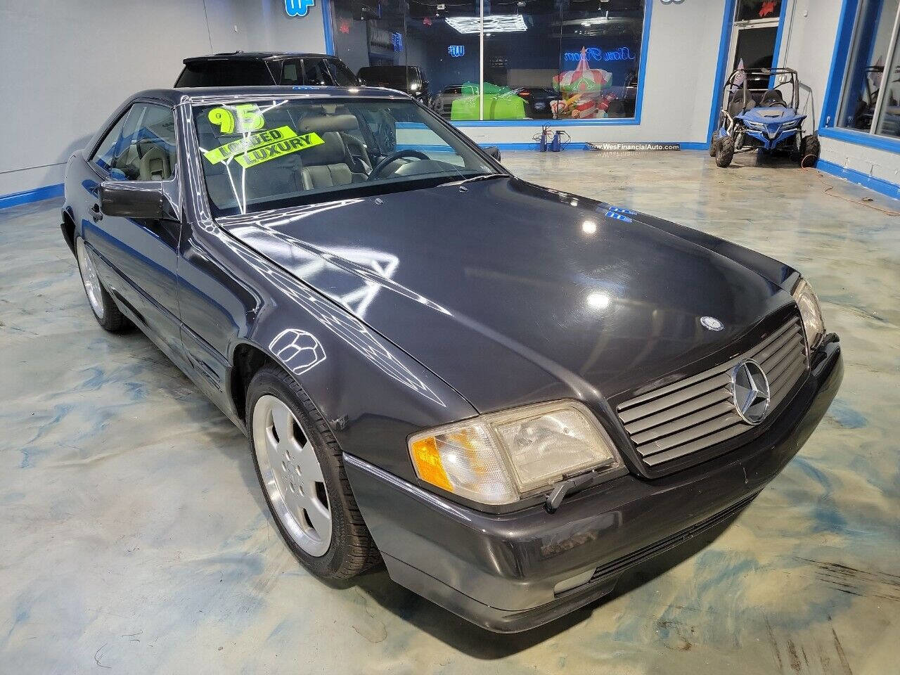 Used 1995 Mercedes-Benz SL 320 image 9