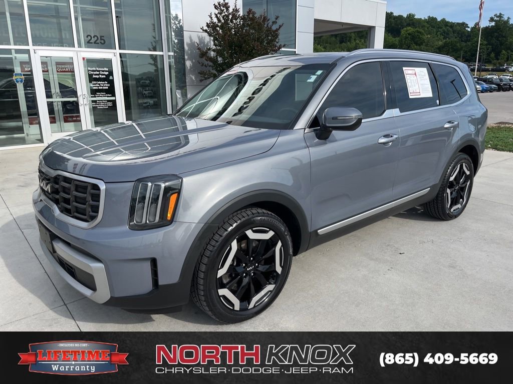 Used 2023 Kia Telluride S w/ S Sunroof Package AWD/4WD image 1
