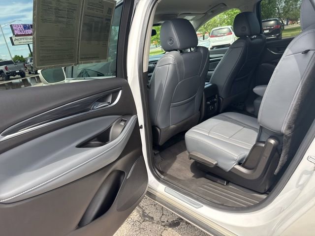 Used 2020 Buick Enclave Essence FWD image 24