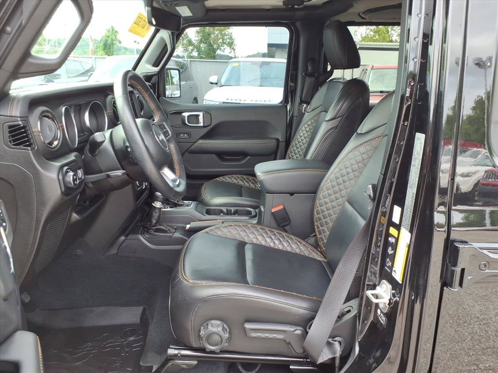 Used 2023 Jeep Gladiator Overland AWD/4WD image 11