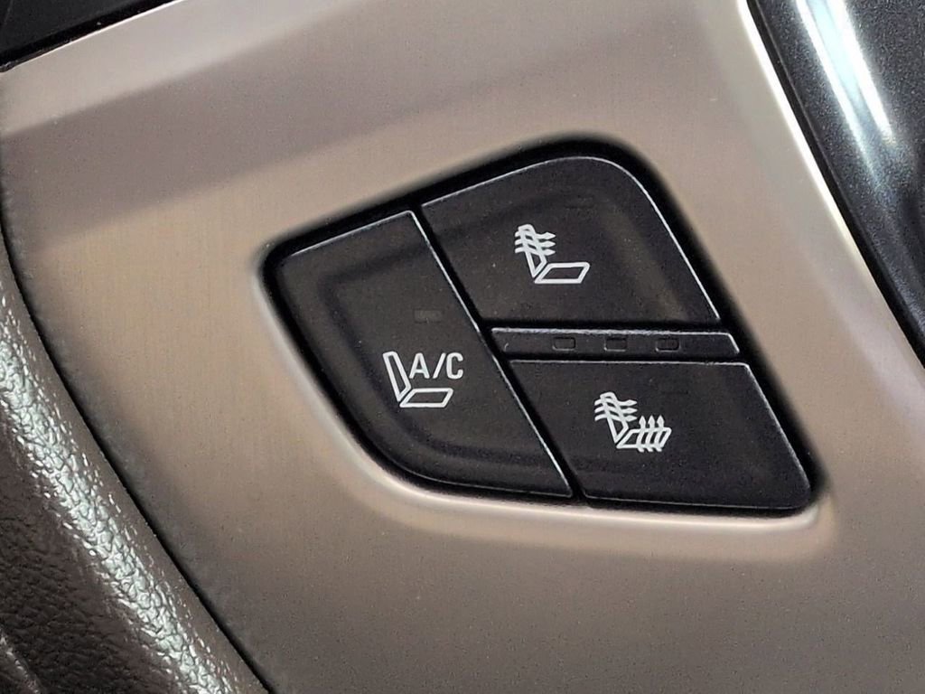 Used 2014 GMC Sierra 1500 Denali w/ Driver Alert Package image 22